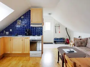 Indoor Indoor