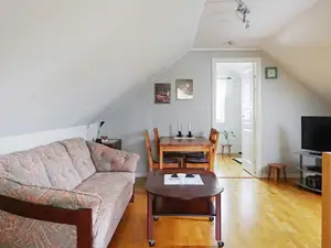 Indoor Indoor