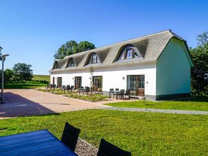 Terrasse vor den Appartements