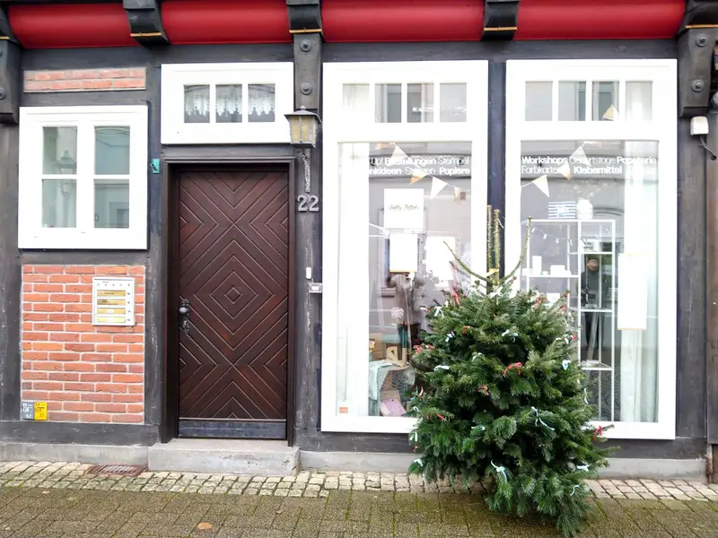 20241124 Außenansicht Eingang