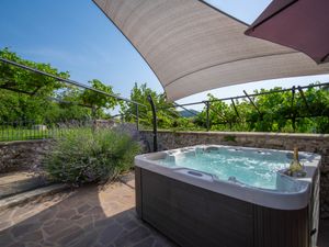 hot-tub