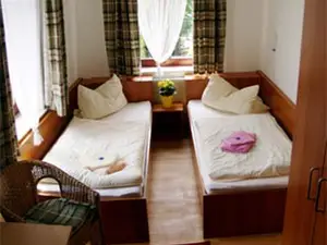 Zweibettzimmer