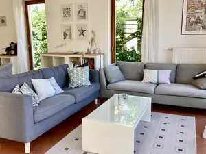 Sofaecke mit Fußbodenerwärmung im Erdgeschoss Sofaecke mit Fußbodenerwärmung im Erdgeschoss