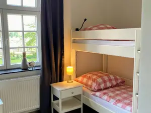 Schlafzimmer mit Stockbett