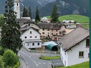 Blick auf das Haus vom Sessellift aus gesehen