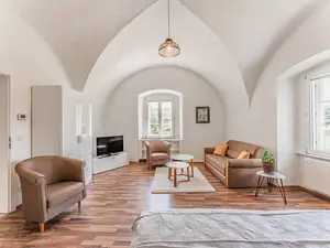 Wohn/Schlafzimmer Wohn/Schlafzimmer