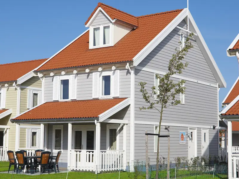 exterior exterior
