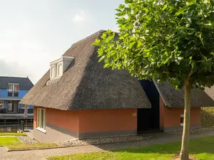 exterior exterior