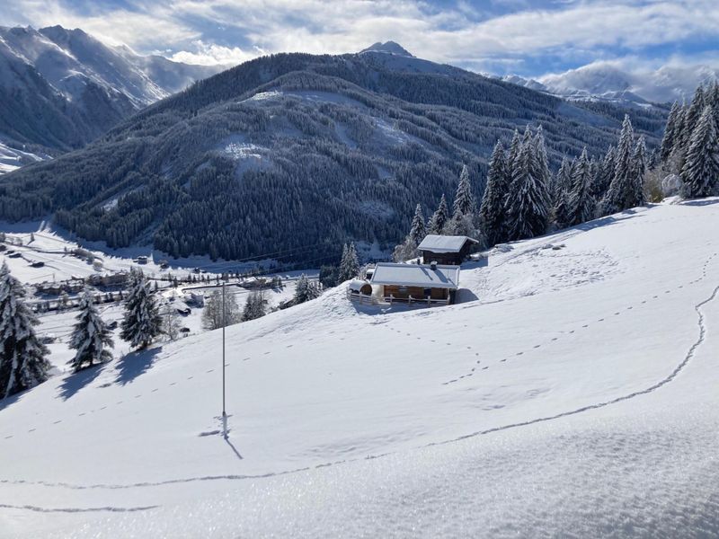 Außenseite Ferienhaus [Winter]