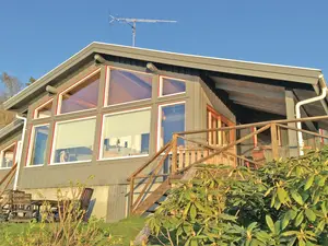 house house