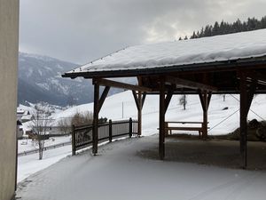 Carport Haus Wehrenfennig im Winter