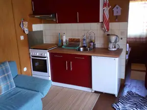 Voll ausgestattete Wohnküche