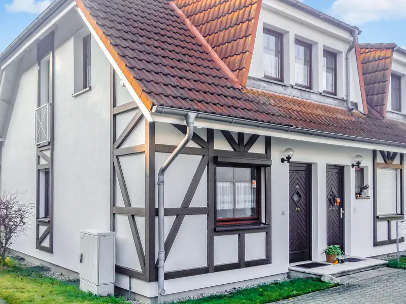exterior exterior