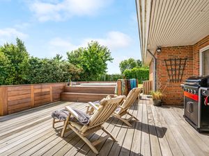 balcony-terrace