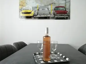 Esstisch in der Küche Ferienhaus Schlüter Esstisch in der Küche Ferienhaus Schlüter