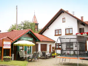 Gruppenferienwohnung "Dorfglück"