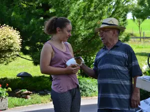 Hanna und Opa mit Krümel Hanna und Opa mit Krümel