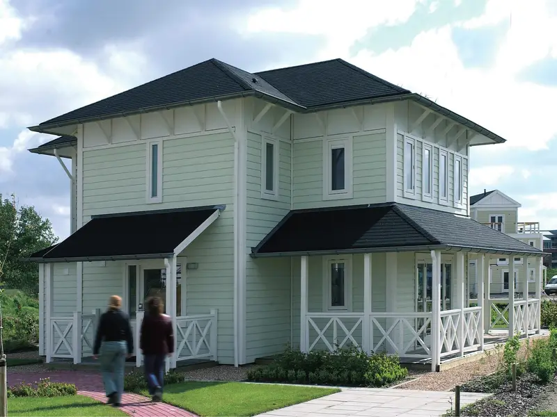 ExteriorSummer ExteriorSummer