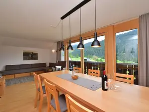 Fewo Winterstaude: Essbereich