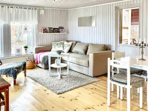 Indoor Indoor