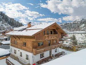 Außenseite Ferienhaus [Winter]