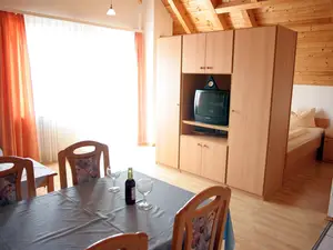 Photo, INSIDE, OUTSIDE