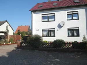 Ferienwohnung Seerose Außenansicht Straßenseite Ferienwohnung Seerose Außenansicht Straßenseite