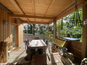 Überdachte Terrasse