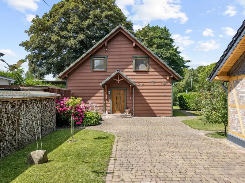 house house