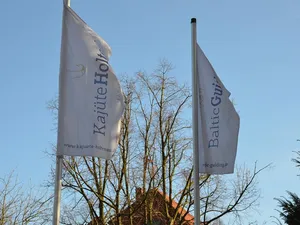 Kajüte Holtenau Kiel | Flaggenparade
