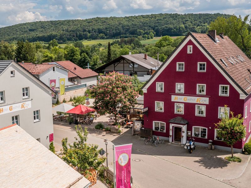 Außenansicht DIE KRONE in Kinding