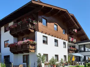 Appartementhaus Hüttenberger Erpfendorf Tirol
