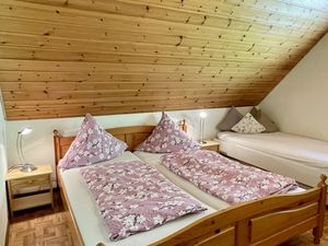 Lavendel Schlafzimmer 3 Betten