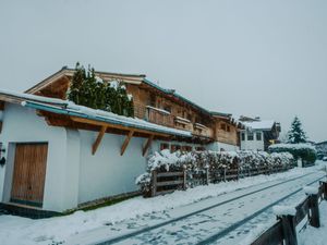 Außenseite Ferienhaus [Winter]