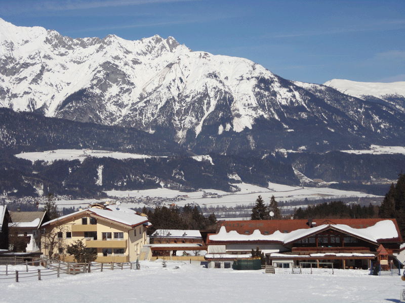 Hausansicht Winter