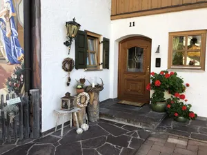 Hauseingang, Landhaus Elisabeth, Fewo, Krün Hauseingang, Landhaus Elisabeth, Fewo, Krün