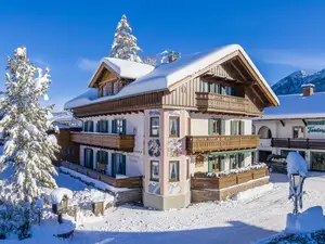 Ferienglück Haus - Winter West Hausansicht-Ferienw