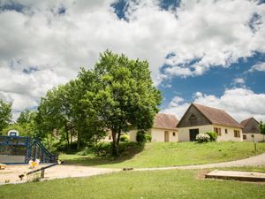 Außenseite Ferienhaus [Sommer]