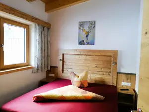 Schlafzimmer 2 App 1