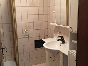 Haus Gerlinde Schernthaner - Badezimmer mit DU/WC