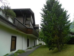 Kronenplatz Haus 6 - Eingang