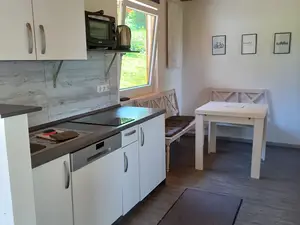 Küche und Esszimmer