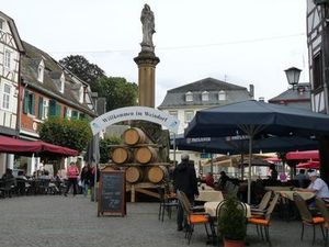 der Linzer Marktplatz, viele Weinfeste und Veranstaltungen finde hier statt