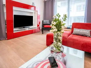 Photo, INSIDE, OUTSIDE