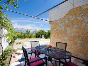 balcony-terrace