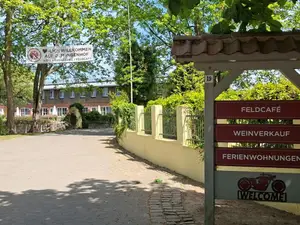 Einfahrt zum Ingenhof Einfahrt zum Ingenhof