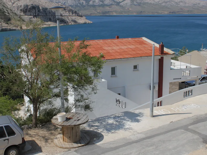 house house