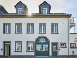 Unsere 5. Ferienwohnungen befinden sich in eine Prächtige Gebäude zusätzlich zu