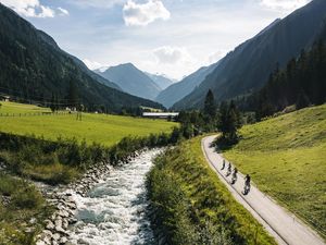 TVBStubaiTirol_MaxDraeger_Roadbiking-Radweg_3