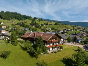 LandhausBeate-HYPEAK-DJI_20250618091357_0225_D-Bea